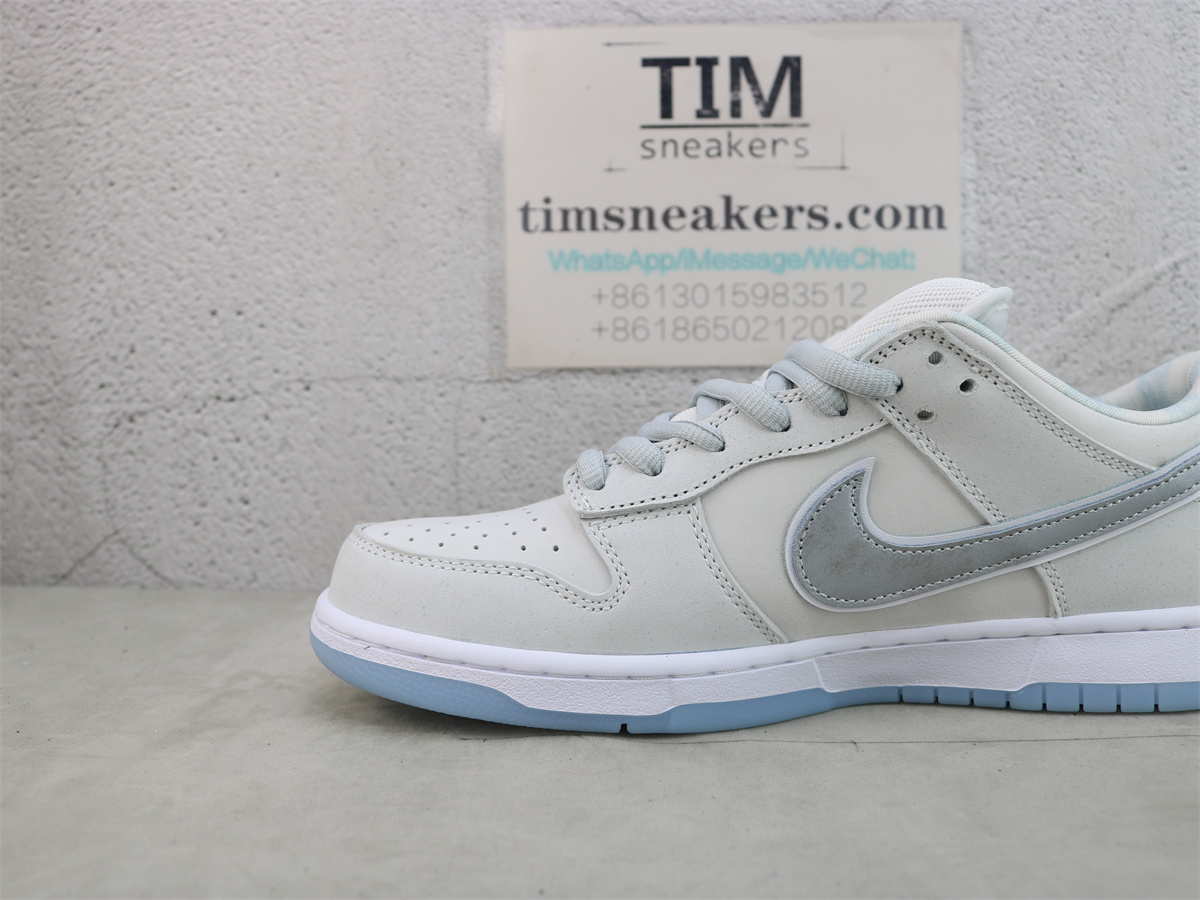 M Batch Concepts x Nike SB Dunk Low White Lobster FD8776 100